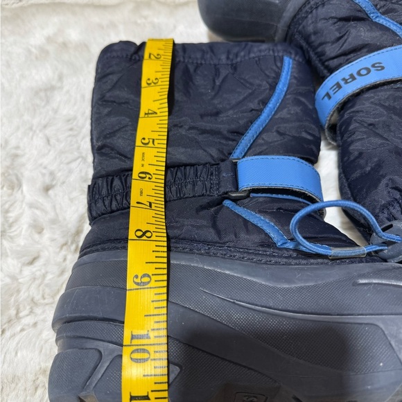 SOREL *Flurry* Drawstring Winter Boots with Lining - Picture 5 of 15